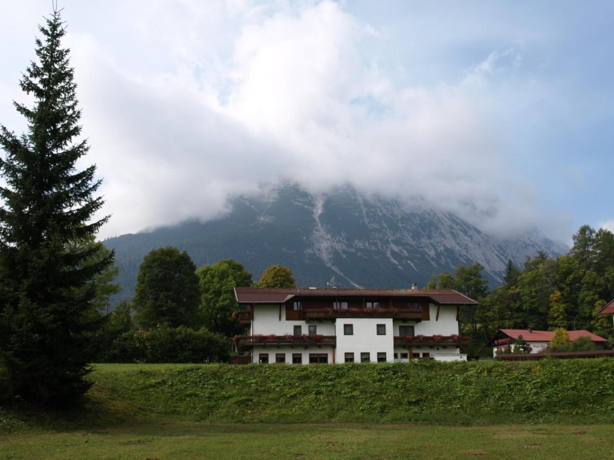 Hotel Zum Hirschen Leutasch Εξωτερικό φωτογραφία