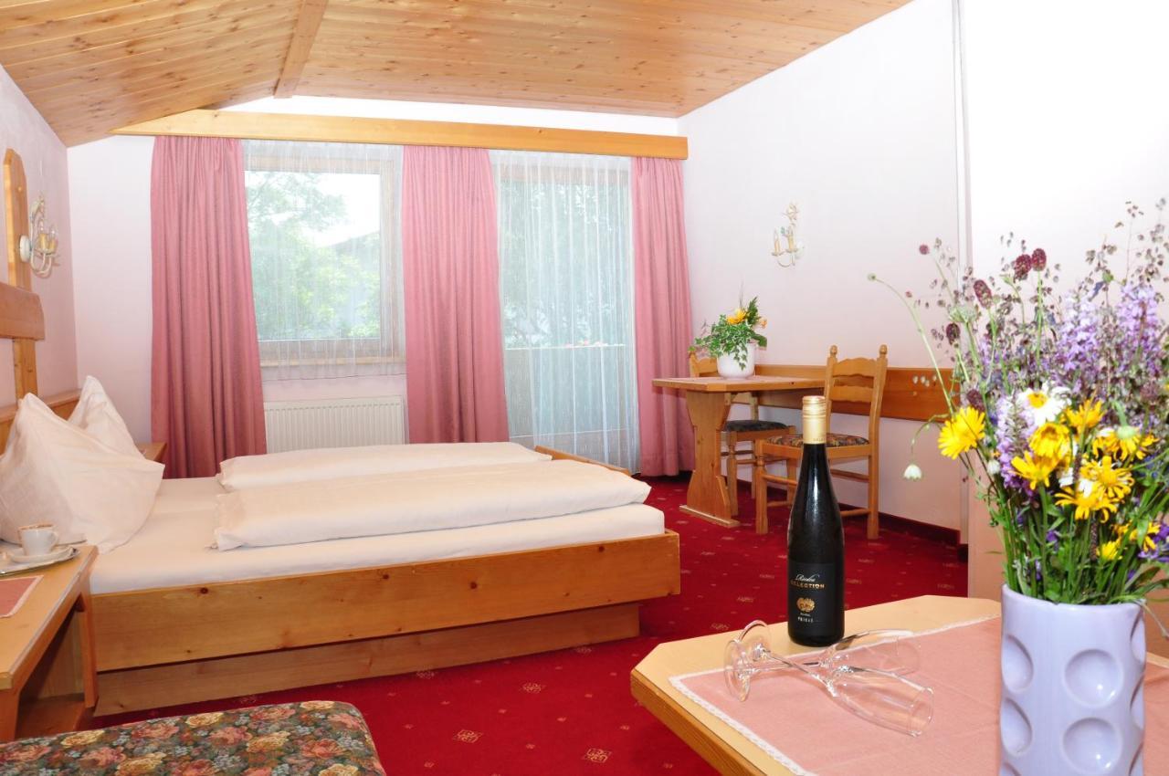 Hotel Zum Hirschen Leutasch Εξωτερικό φωτογραφία