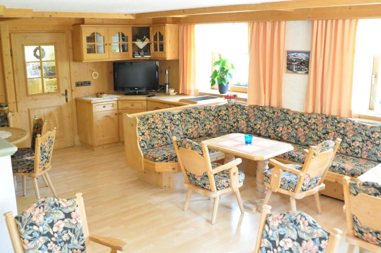 Hotel Zum Hirschen Leutasch Εξωτερικό φωτογραφία